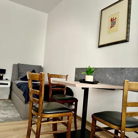 Reform Guest house